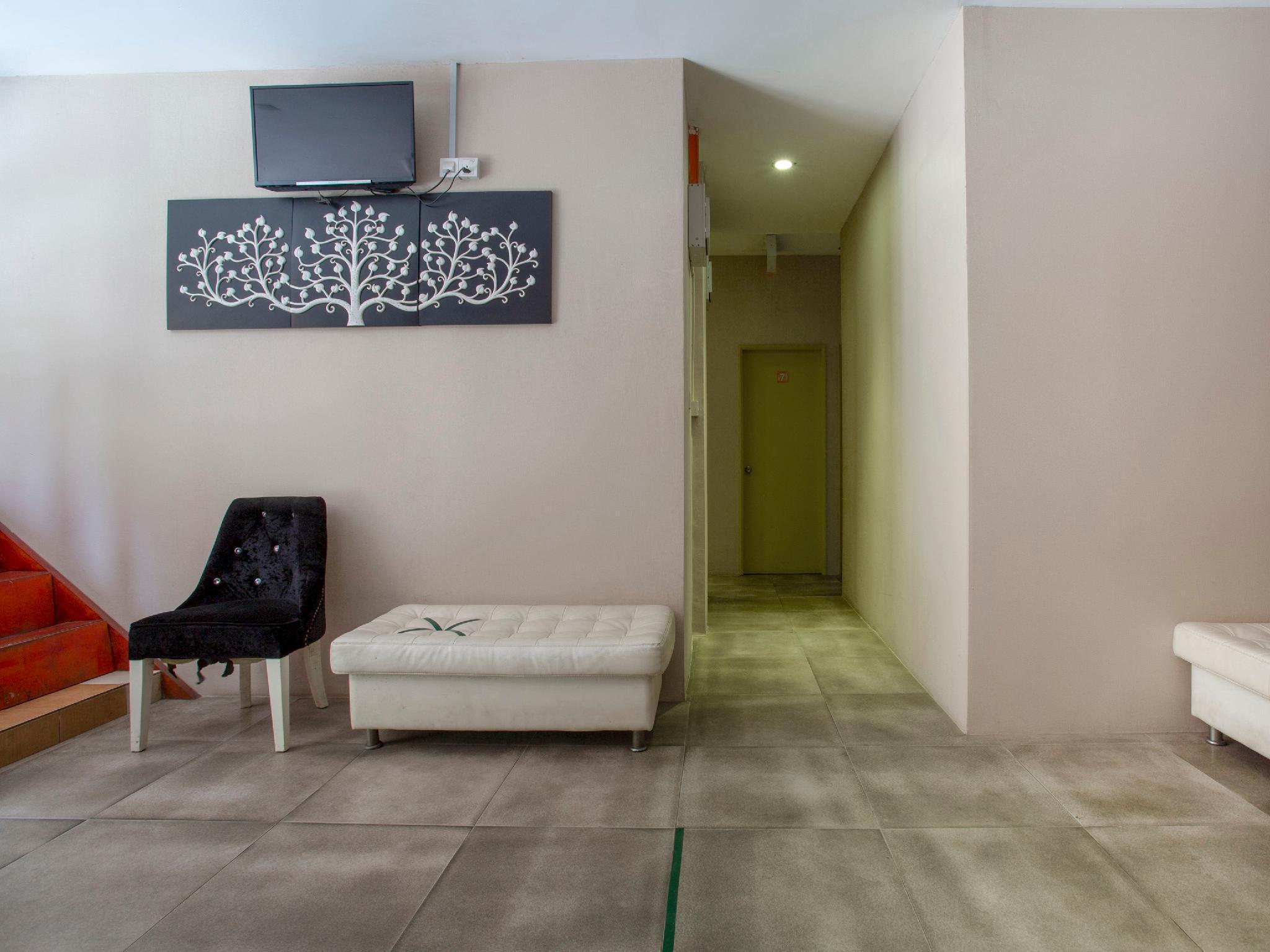 ראנאו Lodge 37T מראה חיצוני תמונה